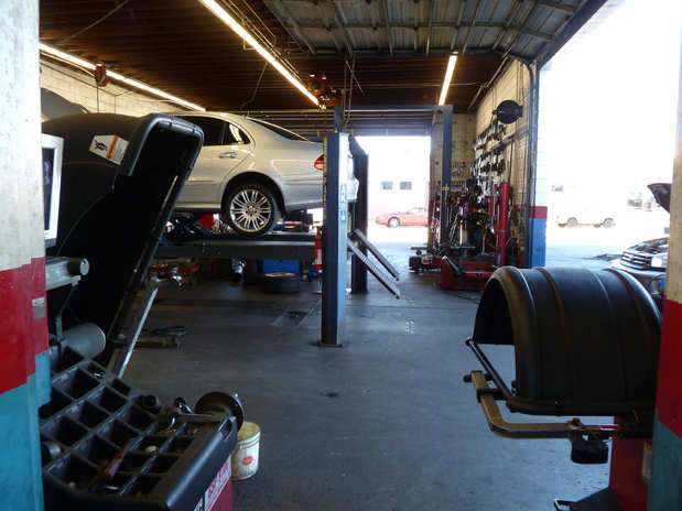 Images Marina Tire & Automotive Service