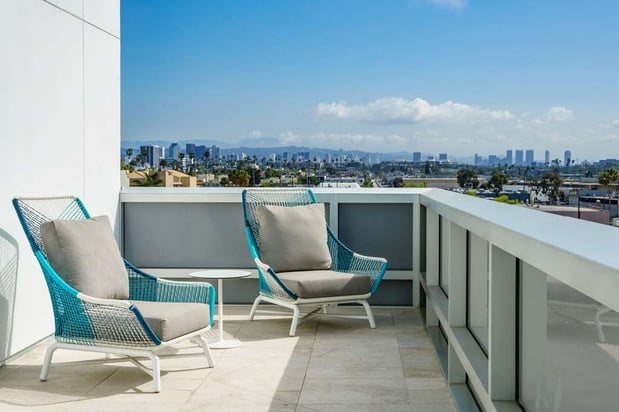 Images Hampton Inn & Suites Santa Monica