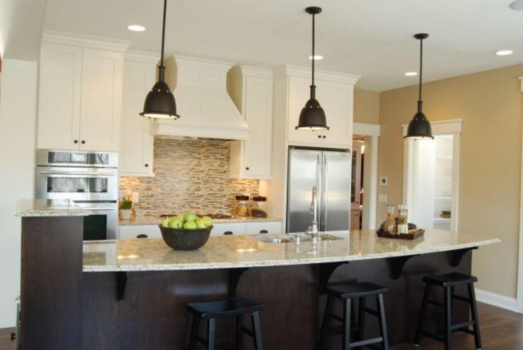 Bring your interior vision to life with our extensive range of tile and stone. Explore Savage's finest!