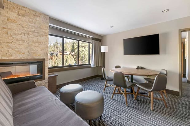 Images Hilton Vacation Club Tahoe Seasons Lake Tahoe