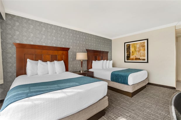 Images Best Western Plus Carriage Inn