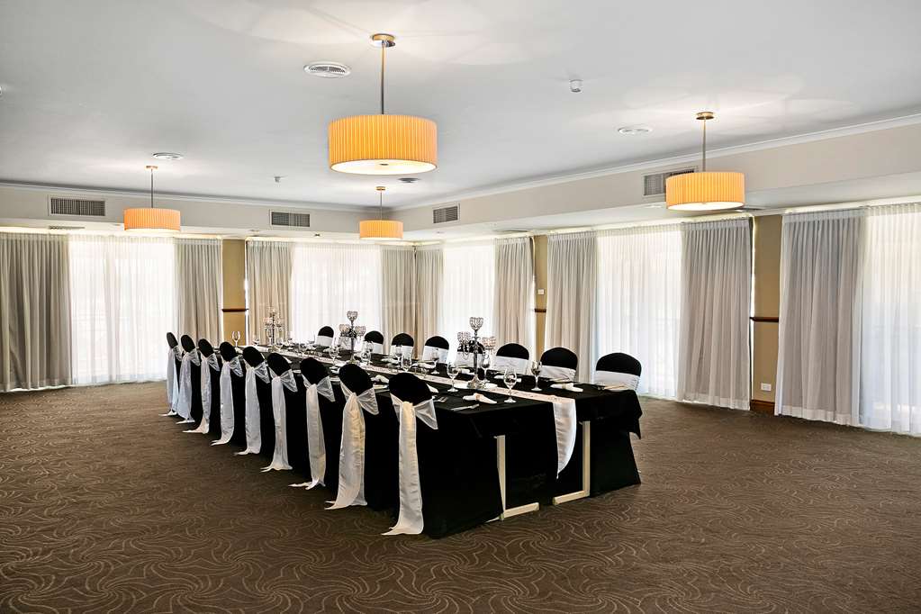 Images Best Western Sanctuary Inn