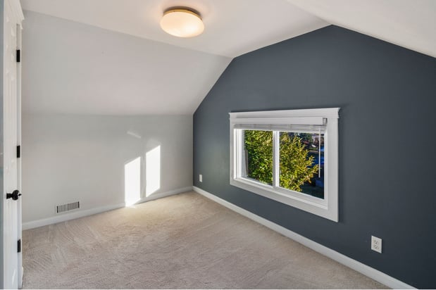Images Robert Ott - Raintown Realty