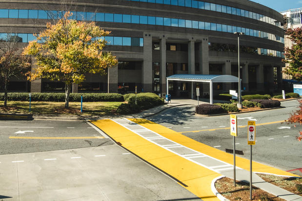 Images Children's Healthcare of Atlanta Pediatric Surgery - Medical Office Building at Scottish Rite Hospital