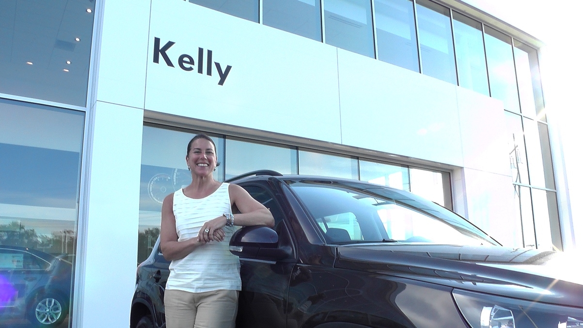 Jody was another happy customer at Kelly VW in Danvers, MA. She went from a Volkswagen Tiguan, right back into another VW Tiguan and worked with Paul to secure her new SUV. She had a great experience, and we had a great time working with her. We can't thank you enough for your business Jody!