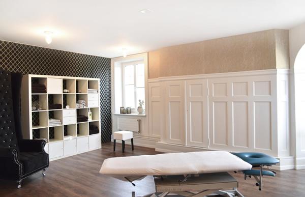 Künzle Tamara, Bahnhofstrasse 2 in Flawil