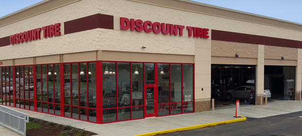 Images Discount Tire