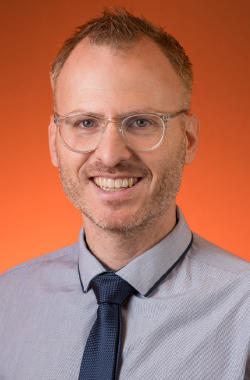 Dr. Andrew J. Siegel, MD