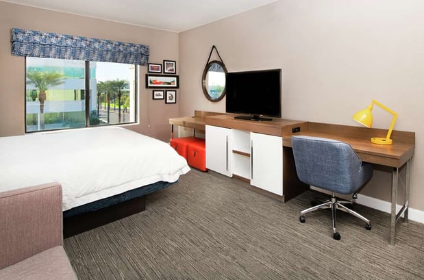 Images Hampton Inn Phoenix-Airport North