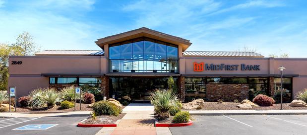 Images MidFirst Bank