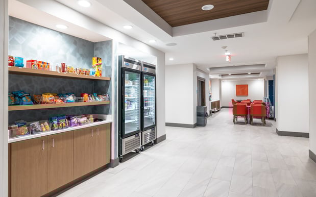 Images Holiday Inn Express & Suites Saint Robert - Leonard Wood by IHG