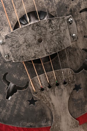 Images Girouard Guitars
