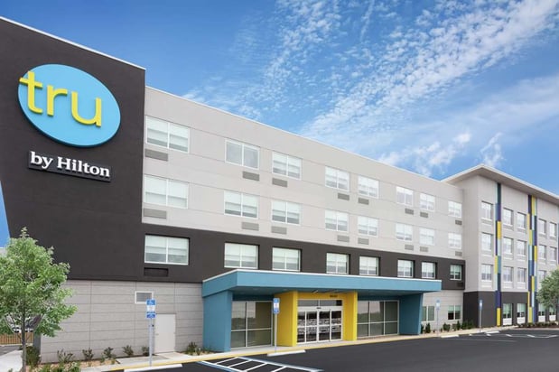 Images Tru By Hilton Jacksonville St Johns Town Center