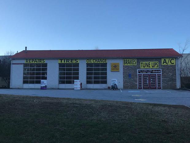 Images Kwik Change Lube & Service Center with Economy Tire