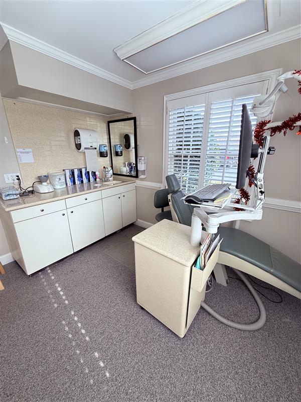 Family Orthodontics - Cumming Image