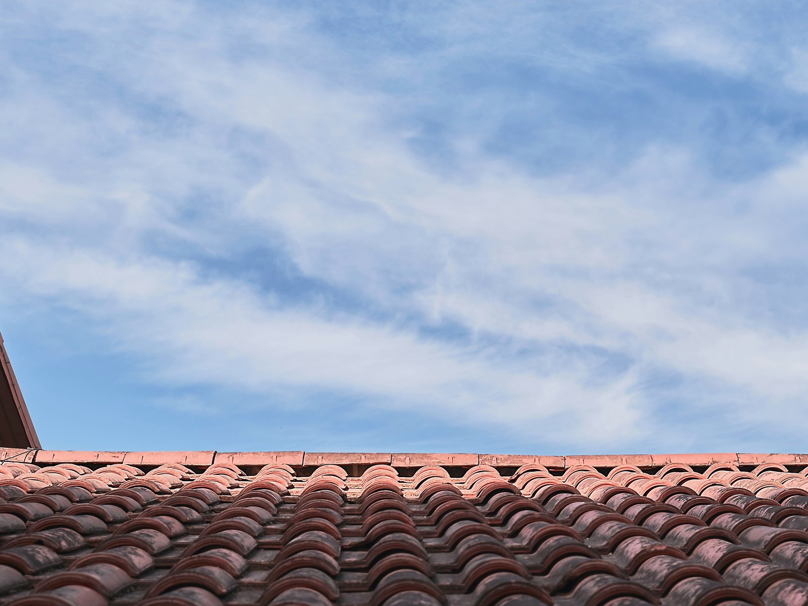 Red Line Roofing LLC