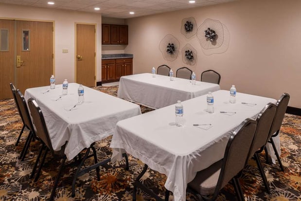 Images Hampton Inn Elkhart