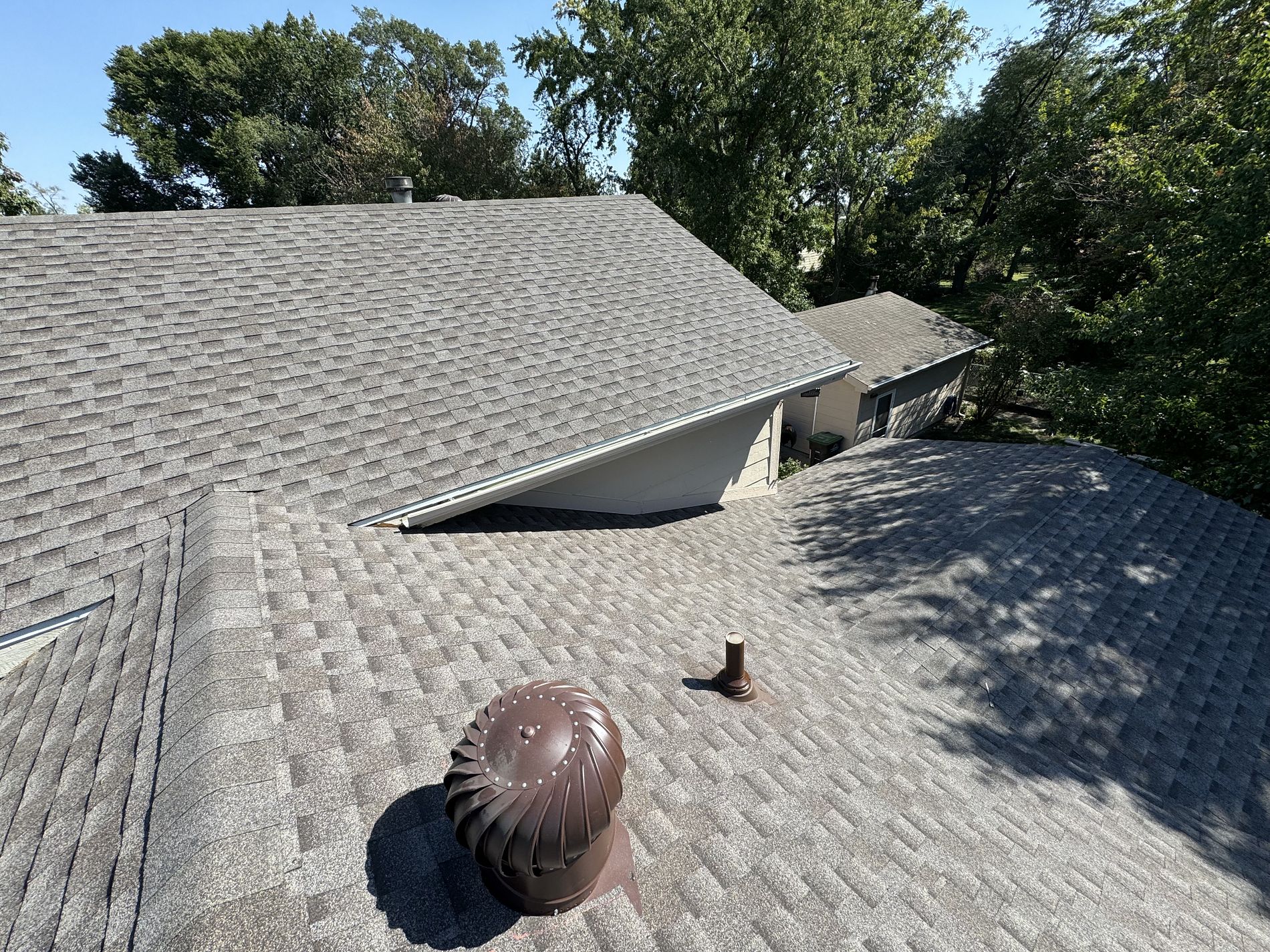 Des Moines Roof Replacement with Mission Brown Colored Shingles