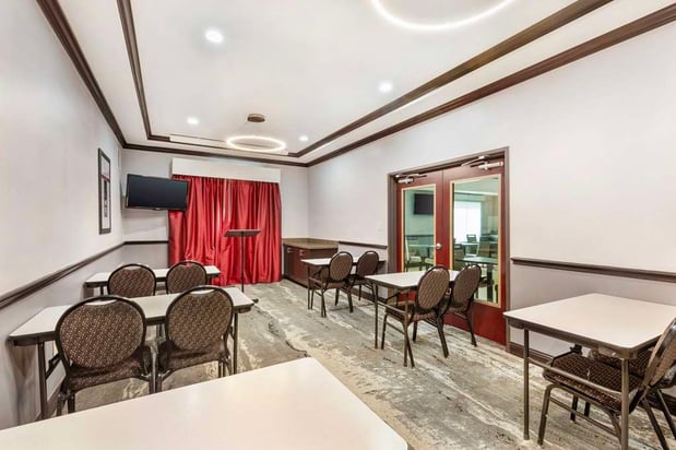 Images Best Western Carthage Inn & Suites