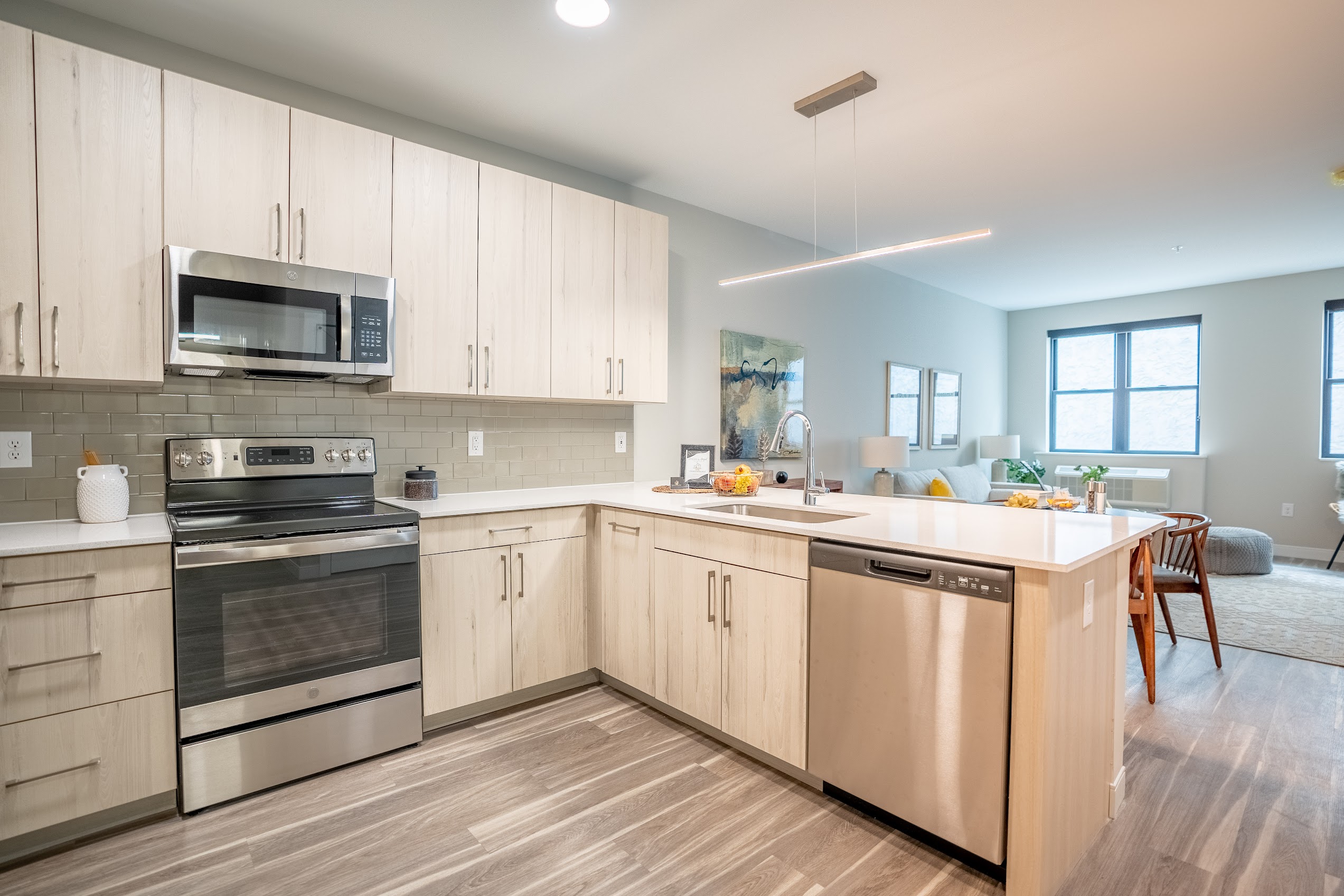 One Bedroom Kitchen 