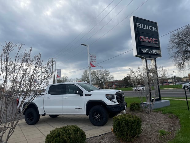 Images Napleton Buick GMC Crystal Lake