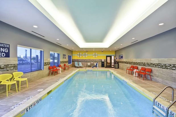 Images Tru by Hilton Sumter