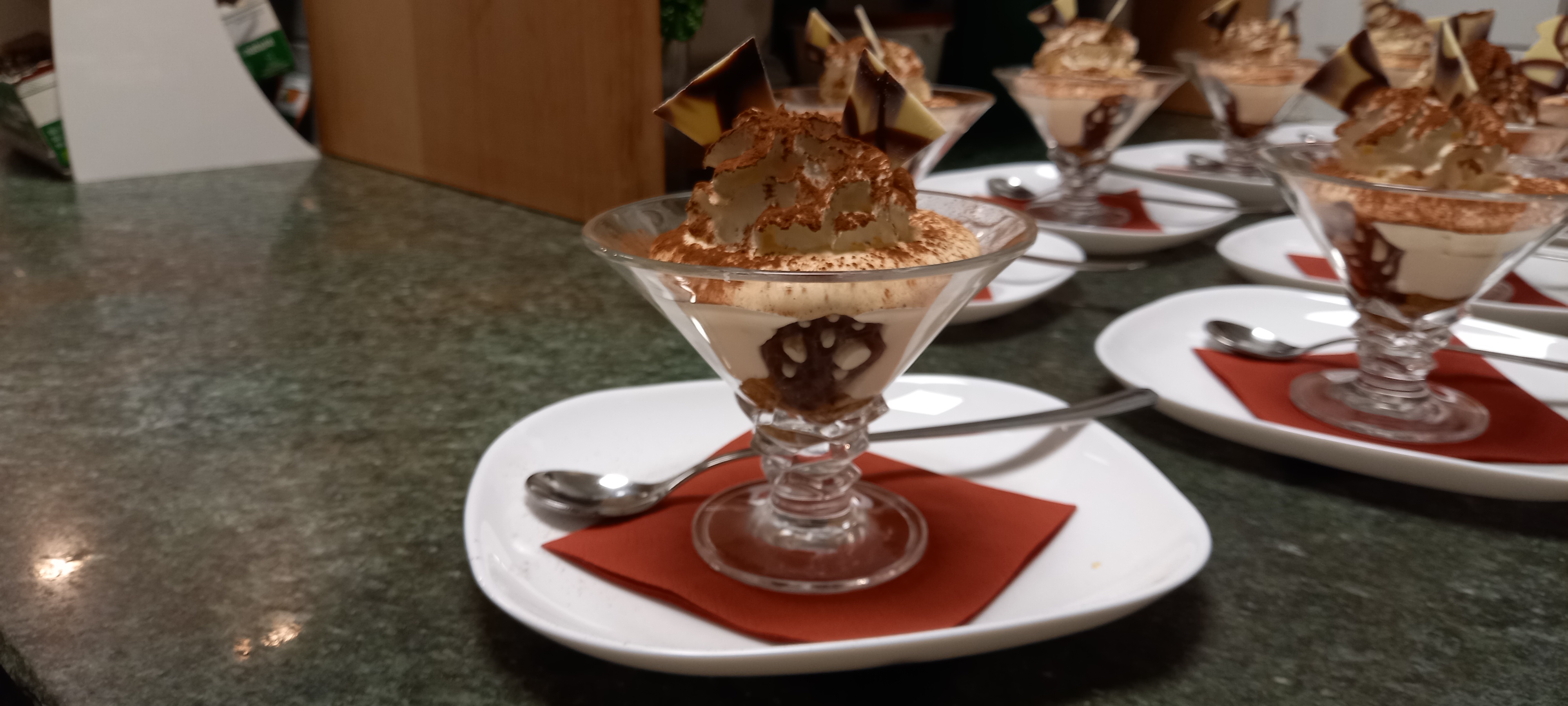 Bilder Buffet Stalden Lombardo