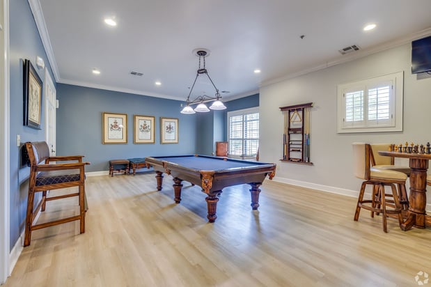 Images Estancia Apartments