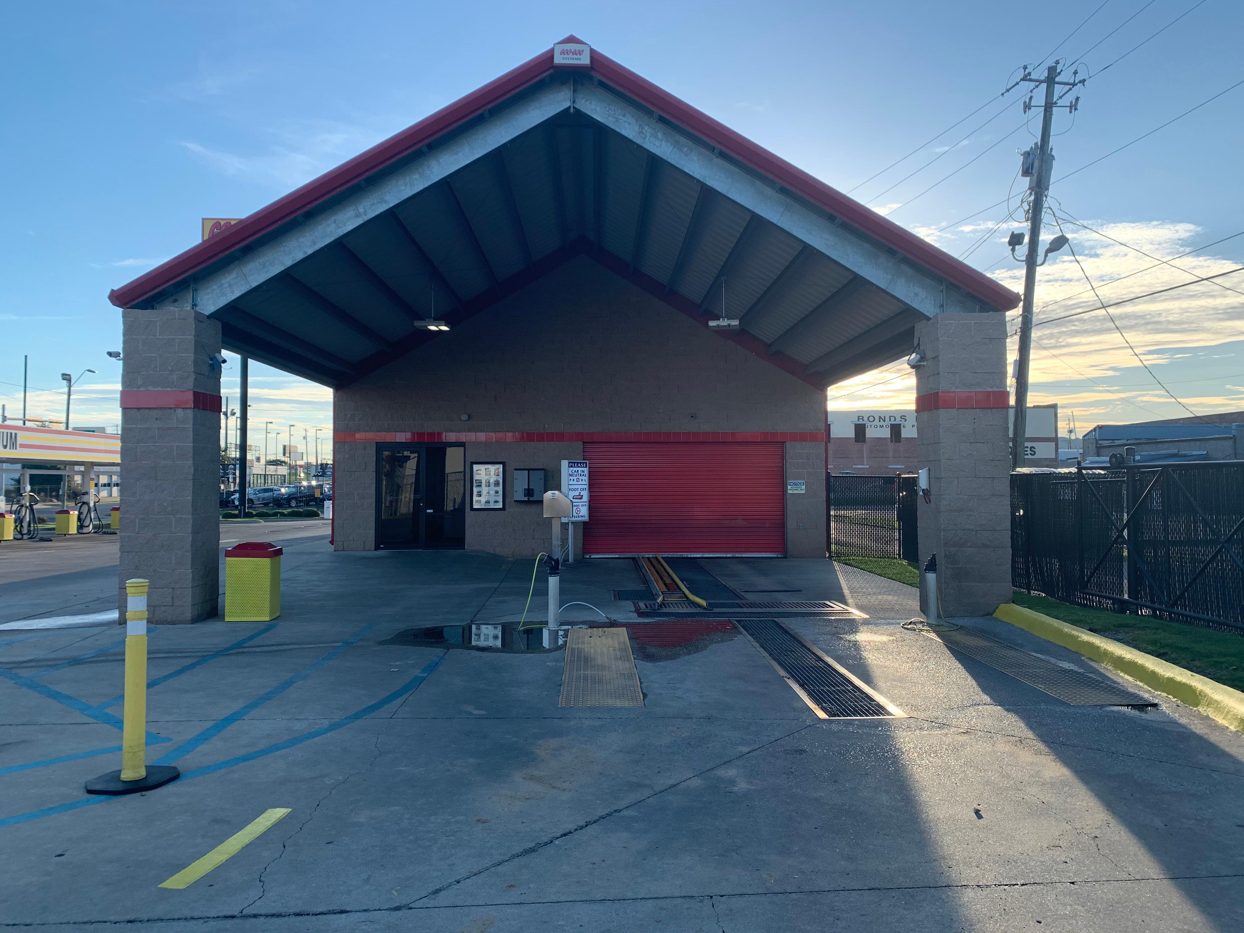 Goo Goo Express Car Wash - Downtown Birmingham Photo