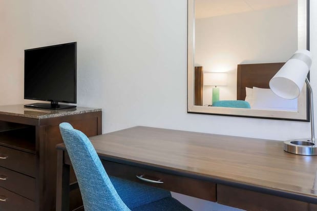 Images Hilton Garden Inn Raleigh-Durham/Research Triangle Park
