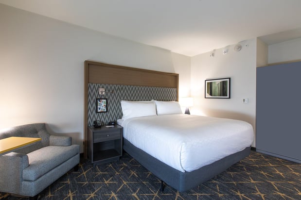 Images Holiday Inn Greenville - Woodruff Road by IHG