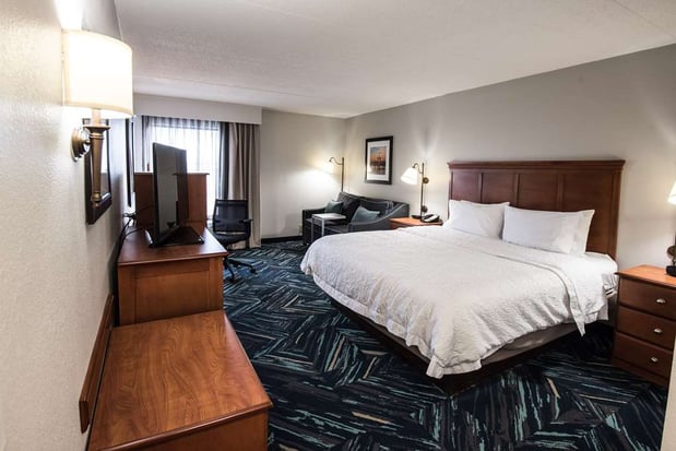 Images Hampton Inn Louisville-North/Clarksville
