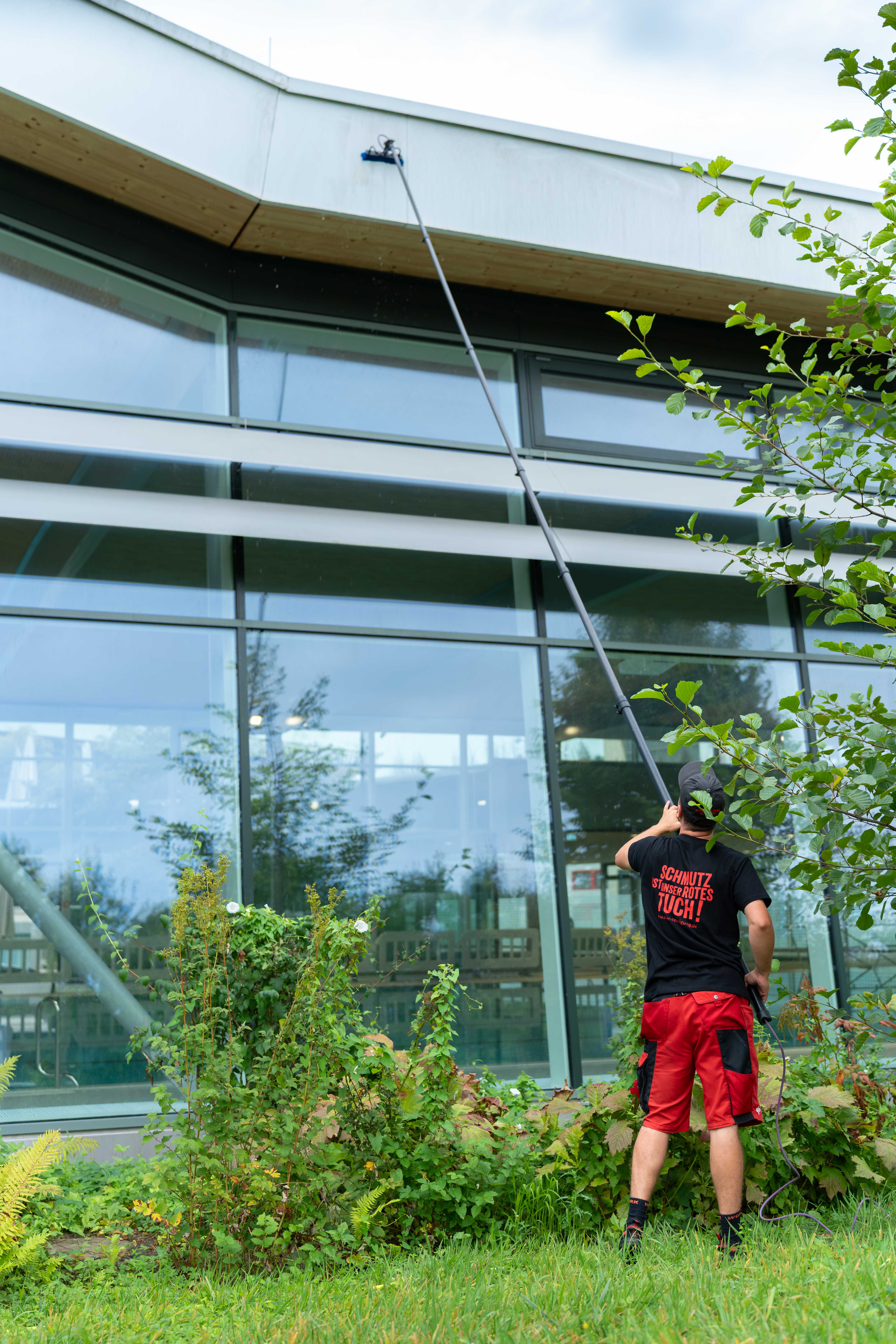Bild 6 Stier Gebäudereinigung + Service GmbH in Ravensburg