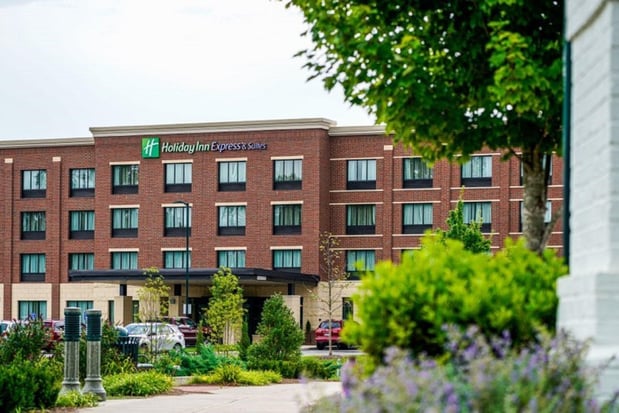 Images Holiday Inn Express & Suites Franklin - Berry Farms by IHG