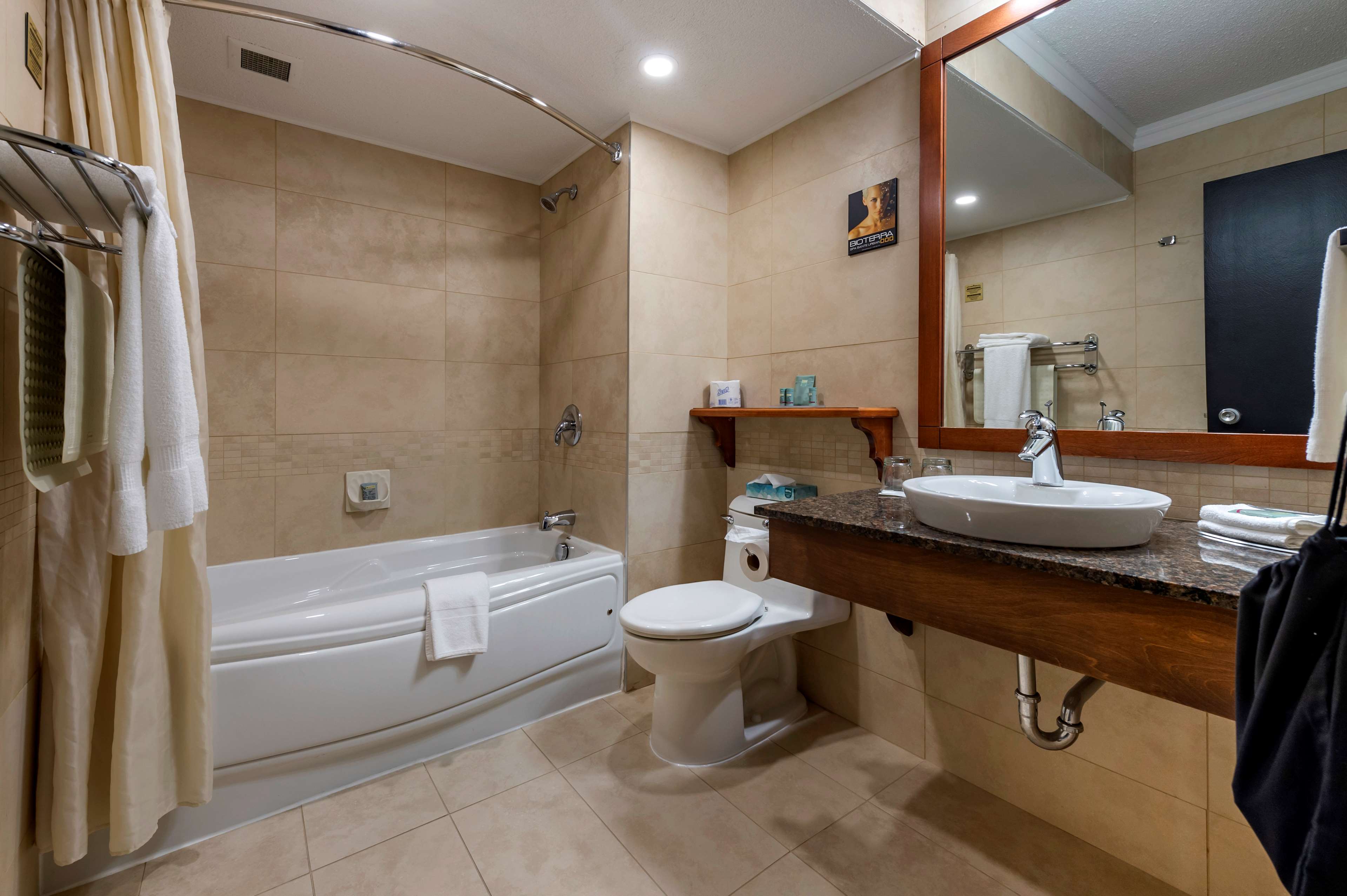 Bathroom Best Western Hotel Universel Drummondville Drummondville (819)478-4971