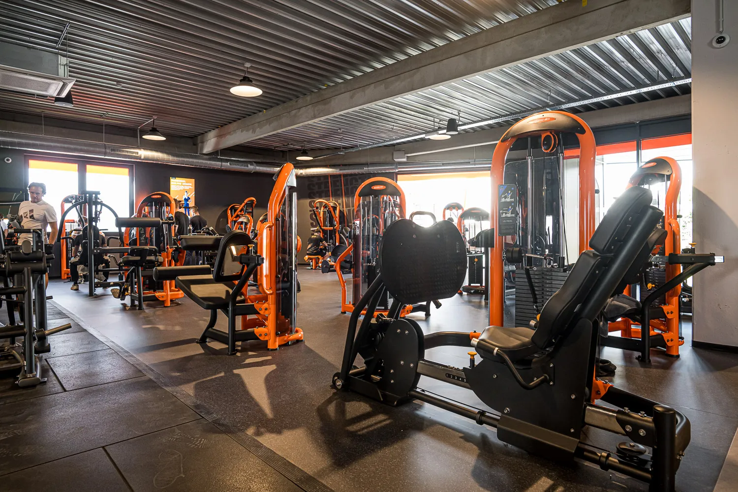 Images Basic-Fit 24/7