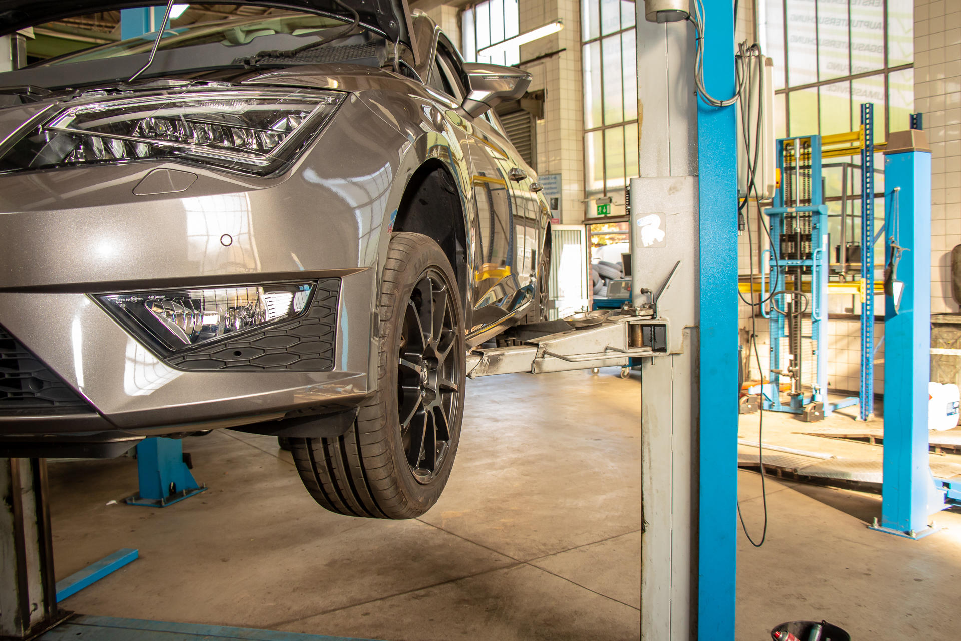 HAPA Fahrzeugtechnik Bochum HAPA Fahrzeugtechnik Bochum