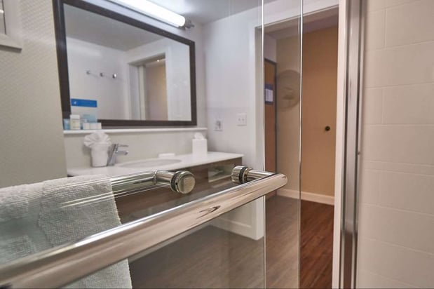 Images Hampton Inn Uniontown