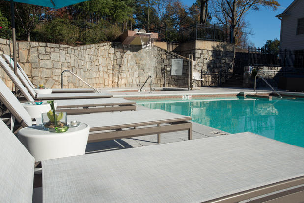 Images Hotel Indigo Atlanta - Vinings by IHG