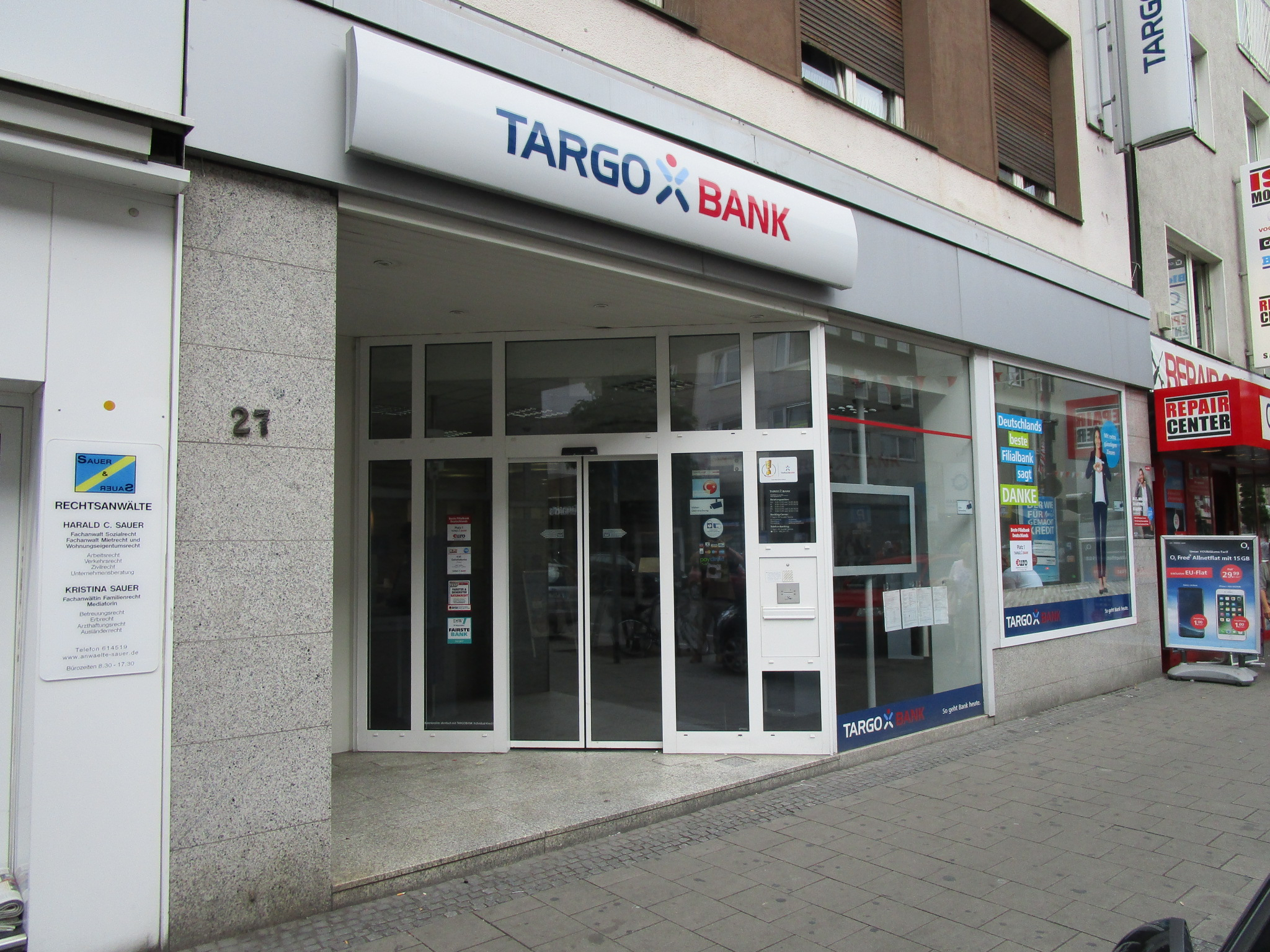 TARGOBANK, Frankfurter Straße 27 in Köln