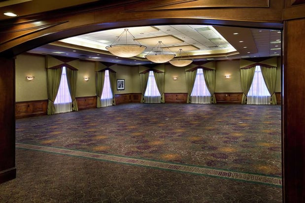 Images Embassy Suites by Hilton Kansas City International Airport