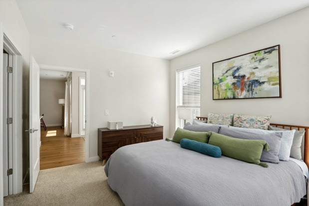 Images The James Apartments