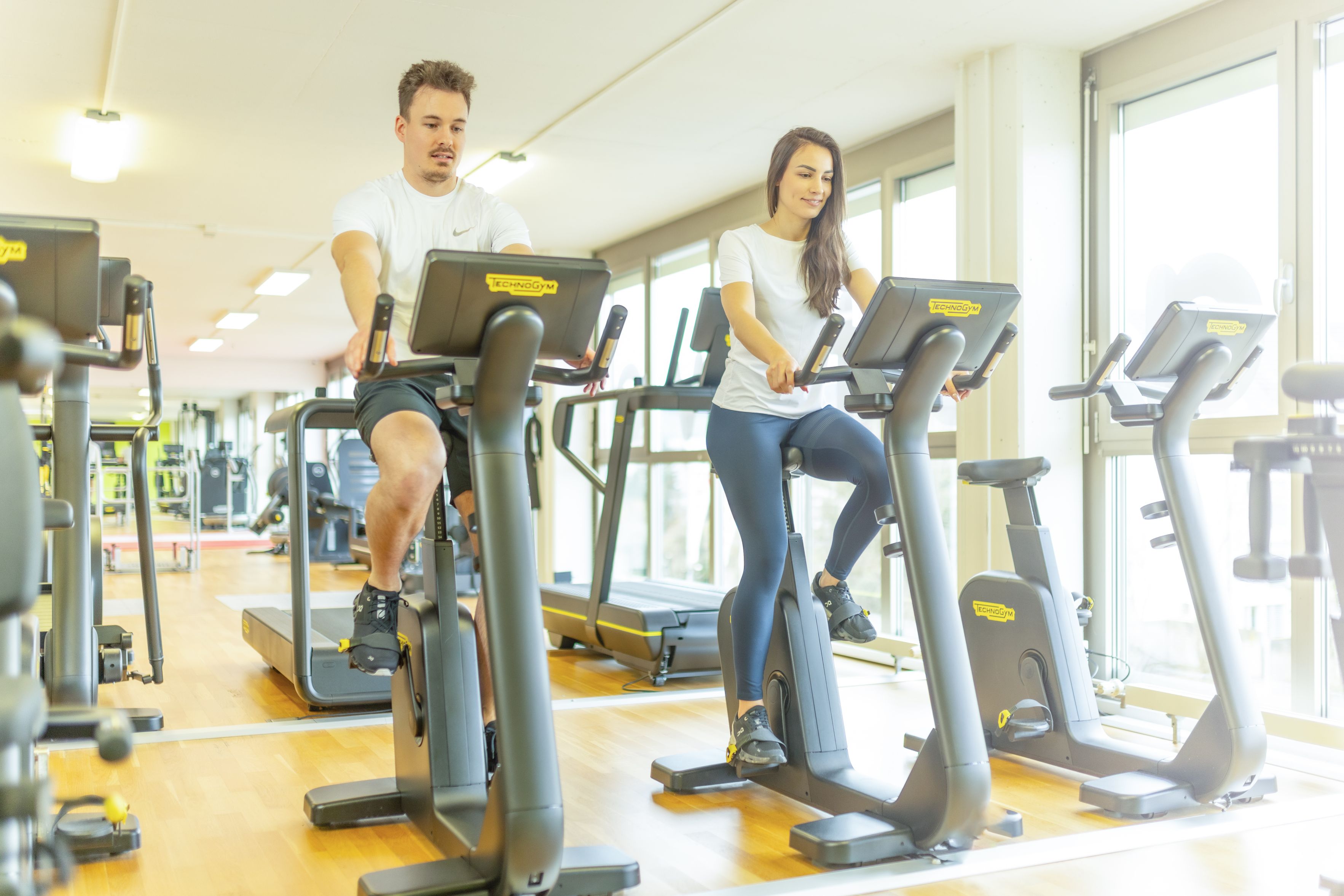 Bilder active training Niederhasli GmbH