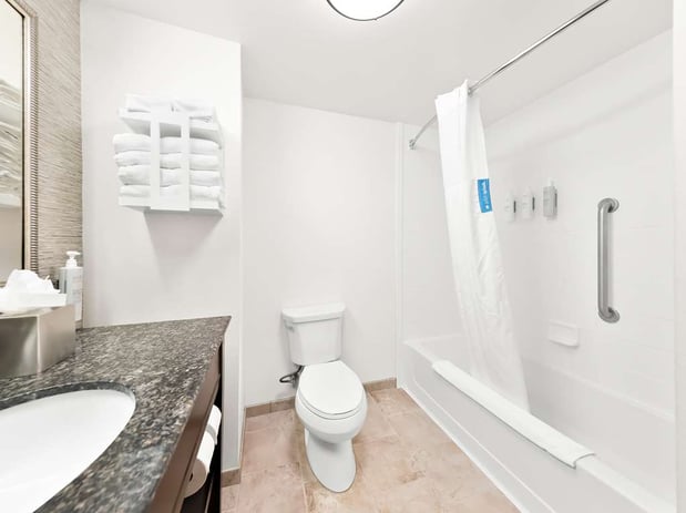 Images Hampton Inn & Suites Lake Placid