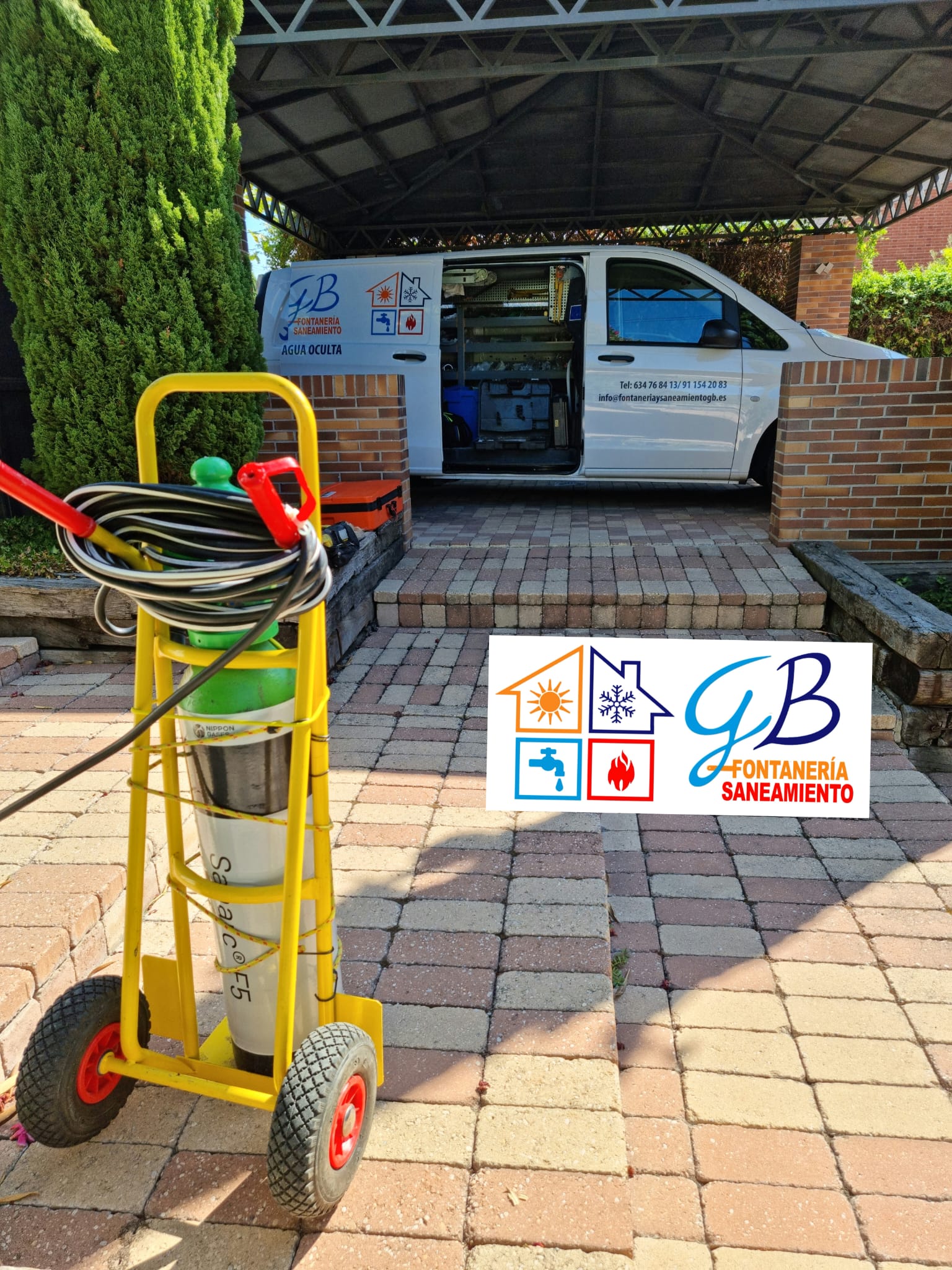 Images GB Fontanero Urgente en Tu Barrio