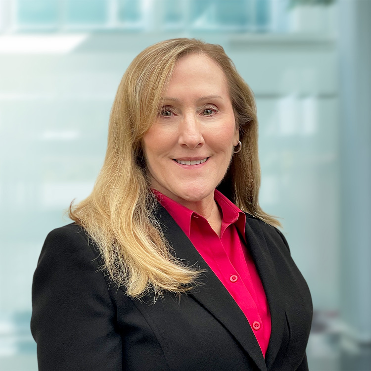 Headshot of Linda S. Takach, a wealth advisor at Chase