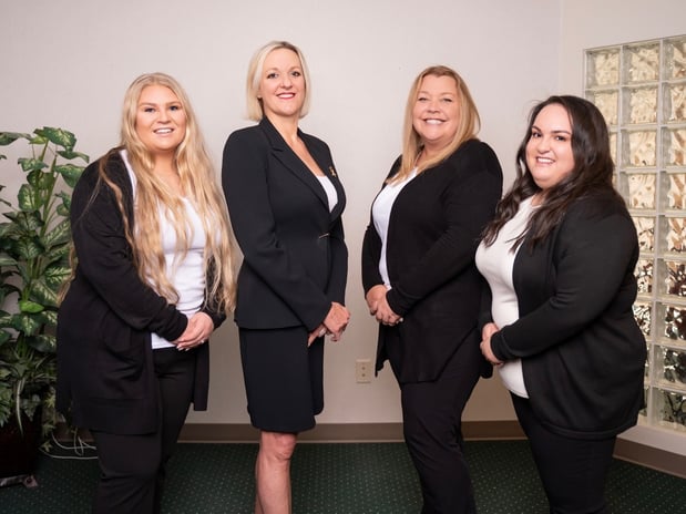 Images Suzanne Bodlovic - State Farm Insurance Agent