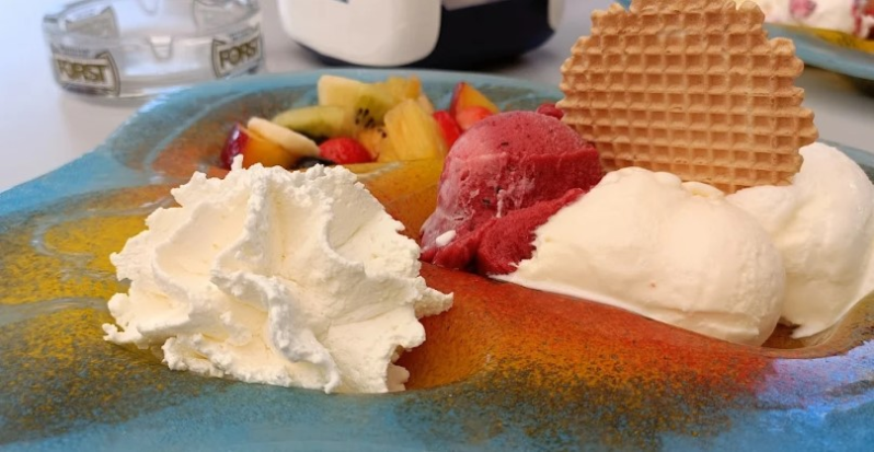 Images Gelateria Frulleria Kiss