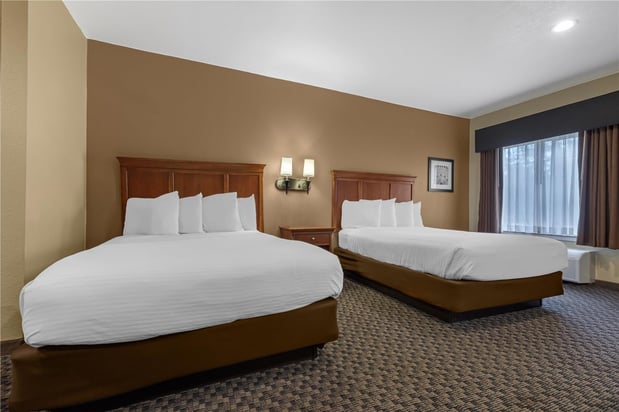 Images Best Western Plus Shamrock Inn & Suites