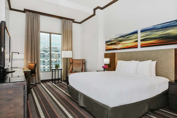 Images Hilton Dallas/Park Cities